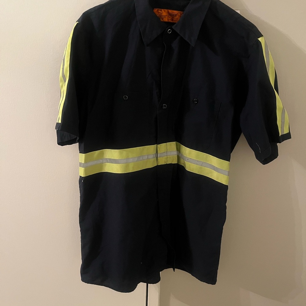 Large Men's Blue and Yellow Reflective Shirt